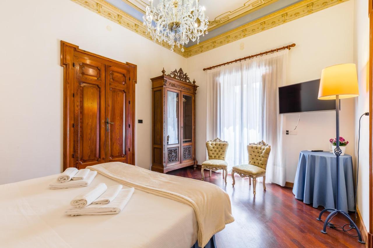 Bed and Breakfast Palazzo Montalbano à Scicli Extérieur photo