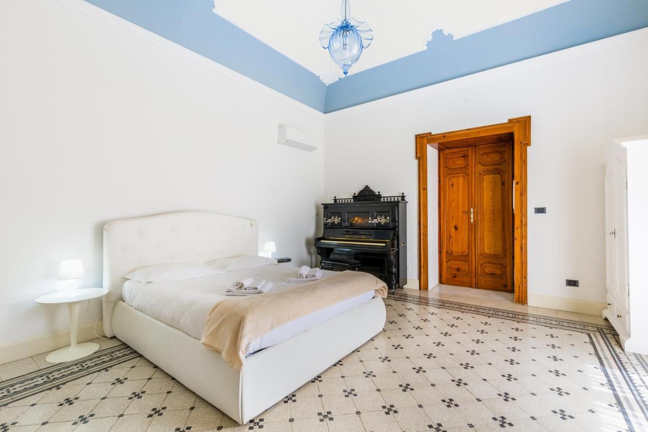 Bed and Breakfast Palazzo Montalbano à Scicli Extérieur photo