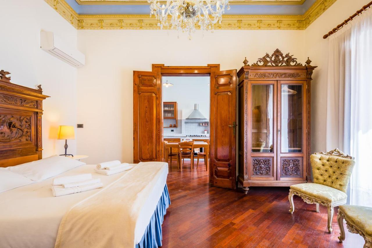 Bed and Breakfast Palazzo Montalbano à Scicli Extérieur photo