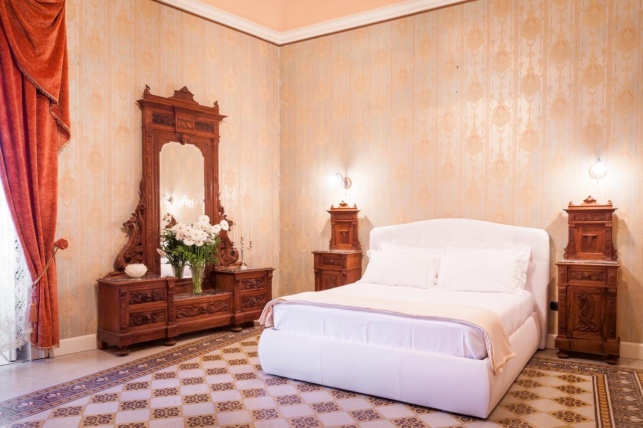 Bed and Breakfast Palazzo Montalbano à Scicli Extérieur photo