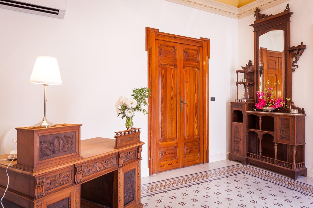 Bed and Breakfast Palazzo Montalbano à Scicli Extérieur photo
